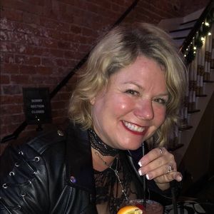 Meet your Posher, Stacey